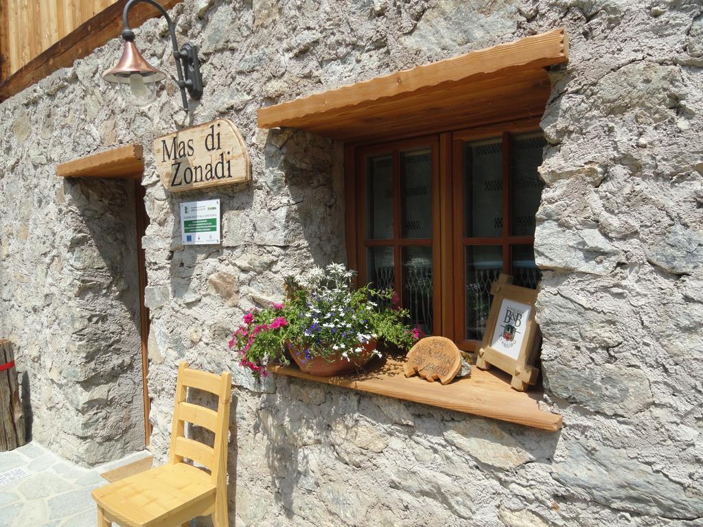 B&B Mas Di Zonadi Раби Екстериор снимка