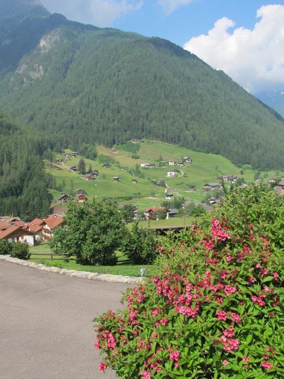 B&B Mas Di Zonadi Раби Екстериор снимка